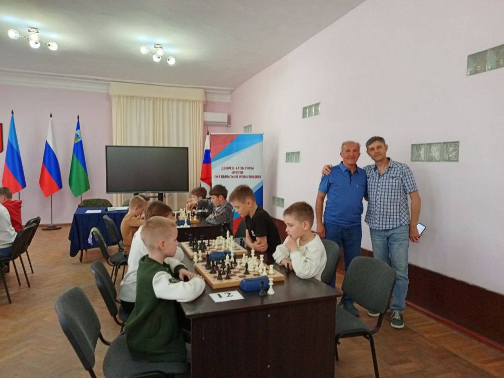 17          л  8  