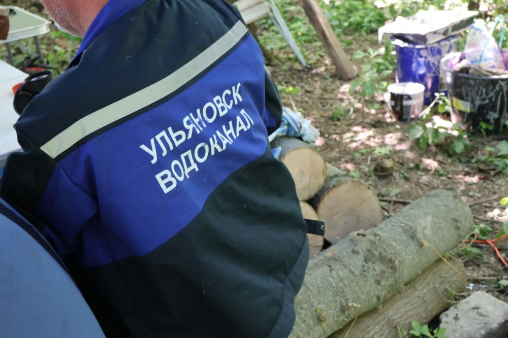Замминистра строительства и ЖКХ ЛНР Артём Анисимов с рабочим визитом посетил Лутугинский округ Замминистра строительства и ЖКХ ЛНР Артём Анисимов с рабочим визитом посетил Лутугинский округ
