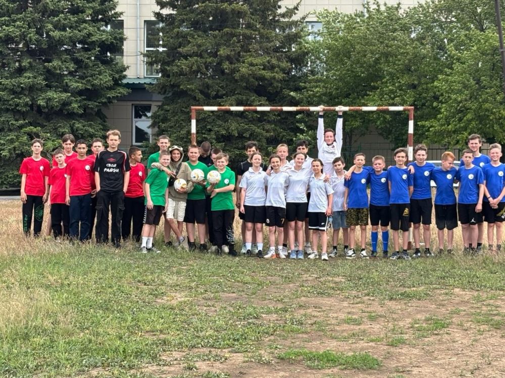 На базе Лутугинской спортивной школы состоялся муниципальный этап VII Всероссийского фестиваля детского дворового футбола 6*6 На базе Лутугинской спортивной школы состоялся муниципальный этап VII Всероссийского фестиваля детского дворового футбола 6*6