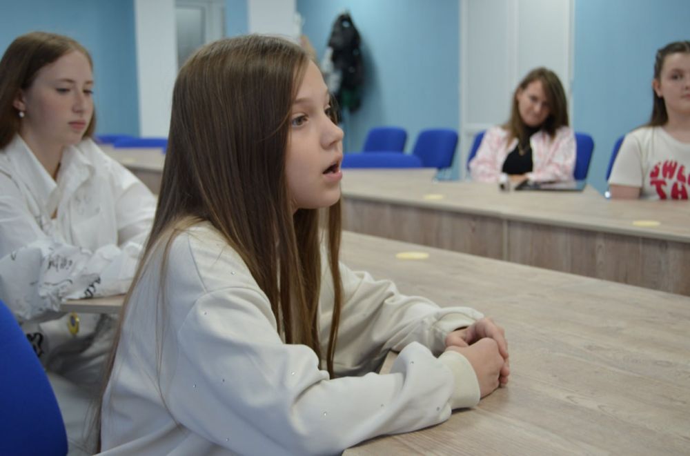 Для юных талантов Брянки и их преподавателей май стал месяцем непростым, но очень результативным Для юных талантов Брянки и их преподавателей май стал месяцем непростым, но очень результативным