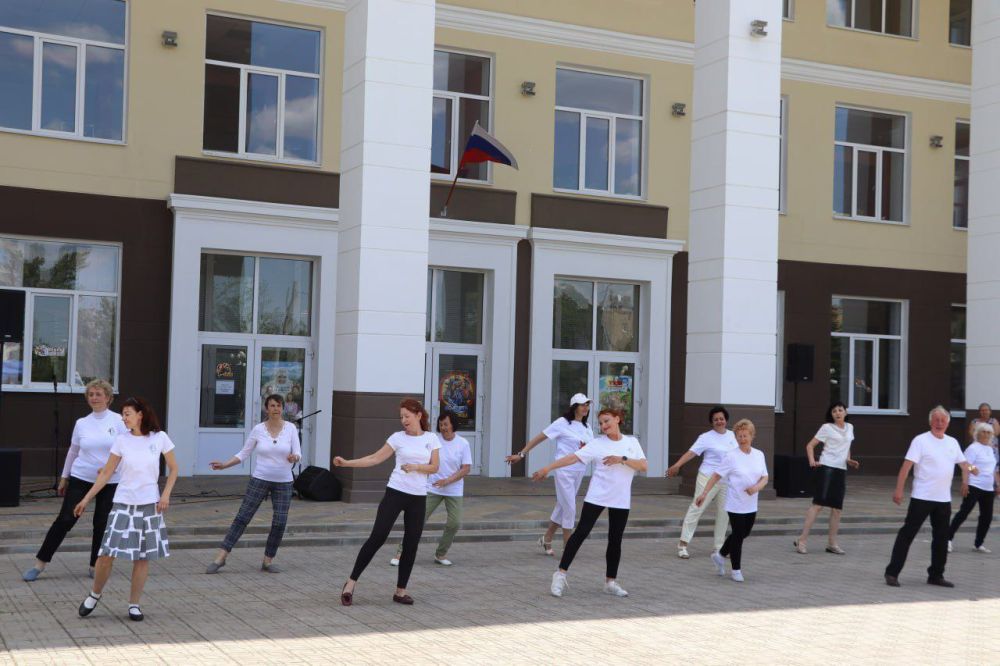 При поддержке "ЕДИНОЙ РОССИИ" в Северодонецке проведены мероприятия, посвященные Дню города и Дню химика При поддержке "ЕДИНОЙ РОССИИ" в Северодонецке проведены мероприятия, посвященные Дню города и Дню химика