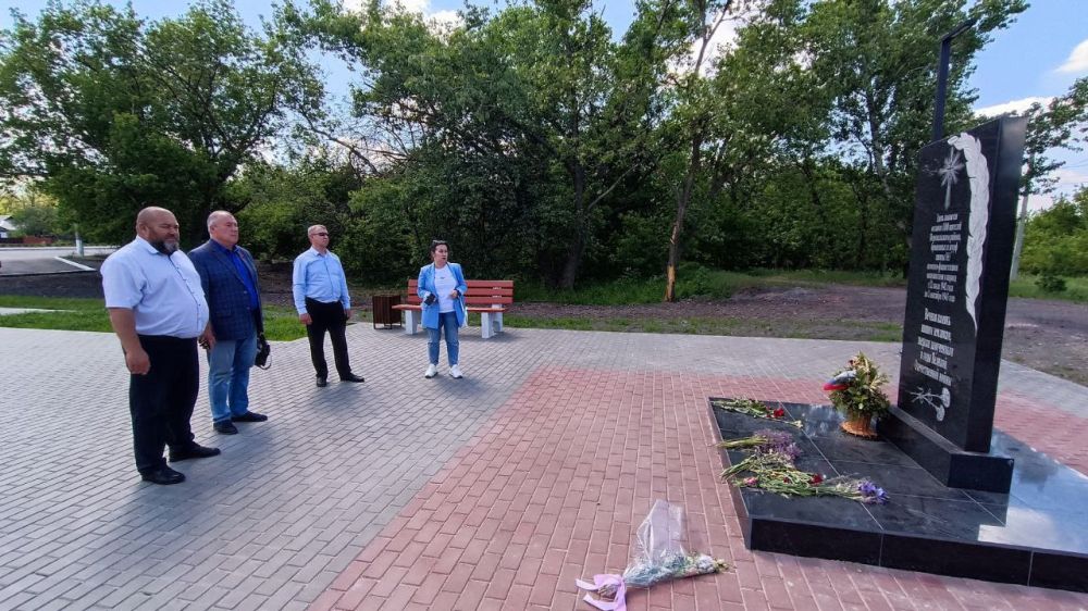 В Перевальском историческом музее при поддержке друзей из нескольких братских регионов России сейчас идёт капитальный ремонт В Перевальском историческом музее при поддержке друзей из нескольких братских регионов России сейчас идёт капитальный ремонт