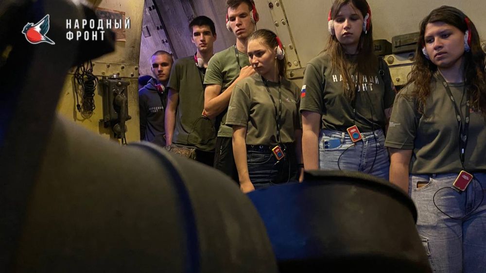 Сегодня Молодёжка Народного Фронта имела честь посетить уникальный исторический проект — Поезд Победы Сегодня Молодёжка Народного Фронта имела честь посетить уникальный исторический проект — Поезд Победы