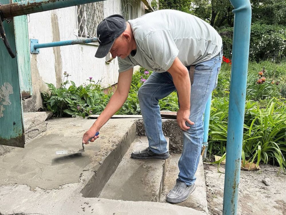 Сергей Колягин: Коммунальщики города Первомайска с начала рабочей недели активно приступили к реализации задач, направленных на благоустройство общественных пространств, транспортной инфраструктуры и городской среды в целом... Сергей Колягин: Коммунальщики города Первомайска с начала рабочей недели активно приступили к реализации задач, направленных на благоустройство общественных пространств, транспортной инфраструктуры и городской среды в целом...