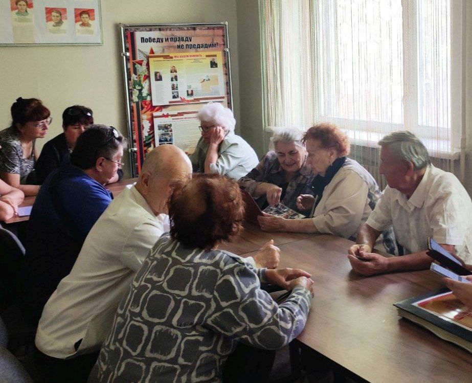 Голосование продолжается. Сделайте свой выбор! Голосование продолжается. Сделайте свой выбор!