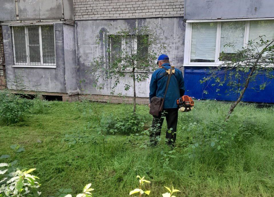 Уборка города – каждодневная работа Уборка города – каждодневная работа