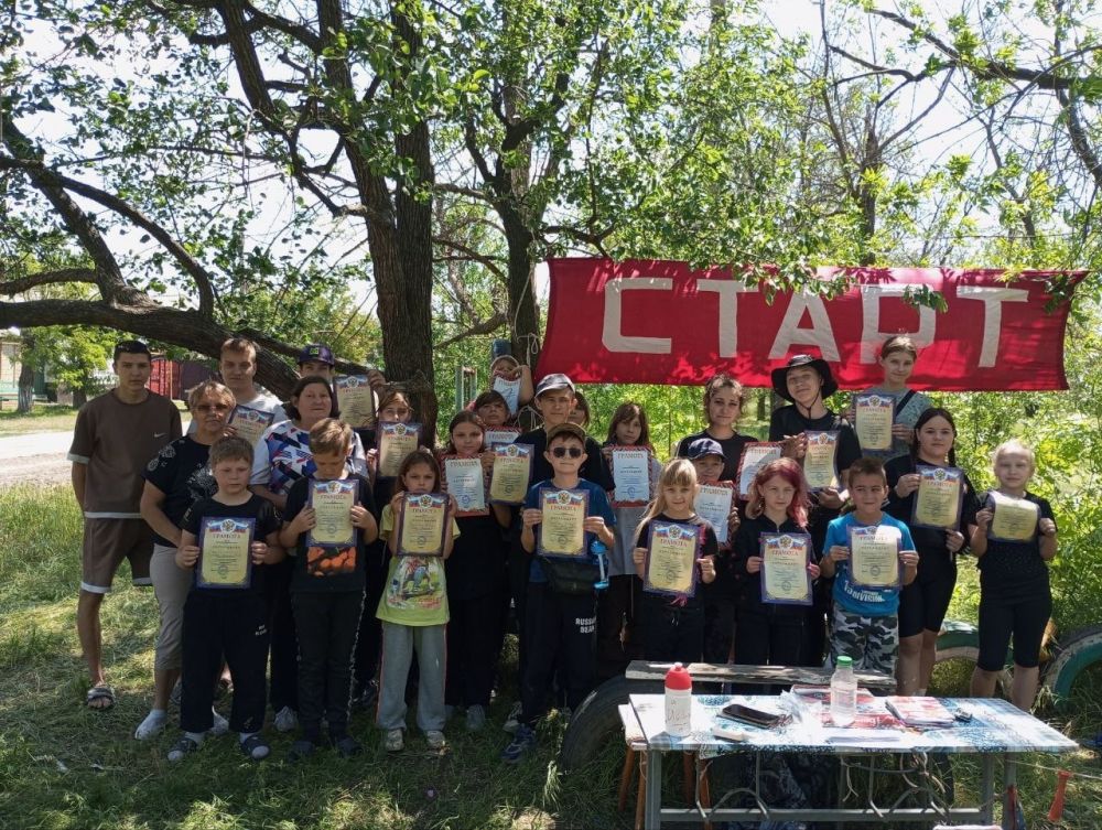 Прошли соревнования Лутугинской спортивной школы по спортивному ориентированию в дисциплине «кросс-лабиринт» Прошли соревнования Лутугинской спортивной школы по спортивному ориентированию в дисциплине «кросс-лабиринт»