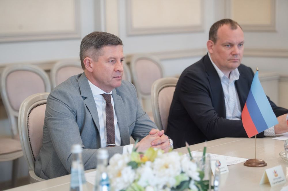 В 2025 году Воронежская область отремонтирует в подшефных районах ЛНР больше 50 км автодорог и 33 коммунальных объекта В 2025 году Воронежская область отремонтирует в подшефных районах ЛНР больше 50 км автодорог и 33 коммунальных объекта