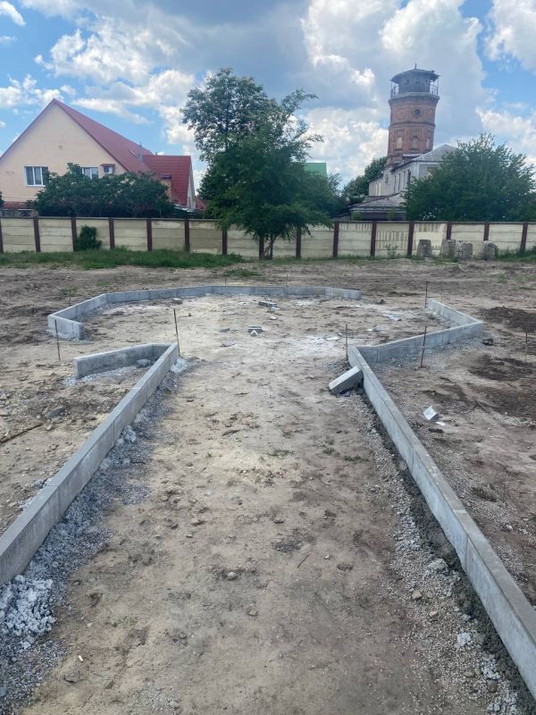 Строительство парка в Старобельском округе продолжается согласно графику Строительство парка в Старобельском округе продолжается согласно графику