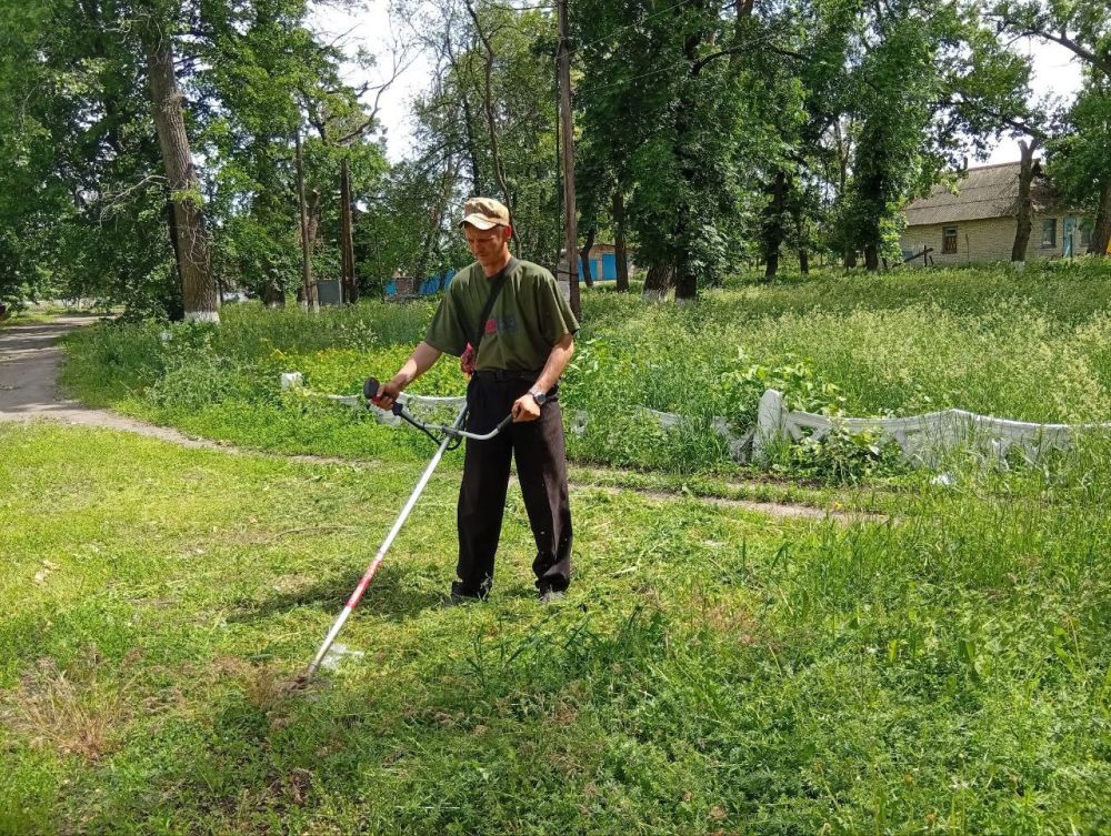 Во исполнении Постановления Правительства ЛНР «Об установлении особого противопожарного режима на территории Луганской Народной Республики» №75/25 от 29.04.2025 и в целях обеспечения благоприятной среды для проживания... Во исполнении Постановления Правительства ЛНР «Об установлении особого противопожарного режима на территории Луганской Народной Республики» №75/25 от 29.04.2025 и в целях обеспечения благоприятной среды для проживания...