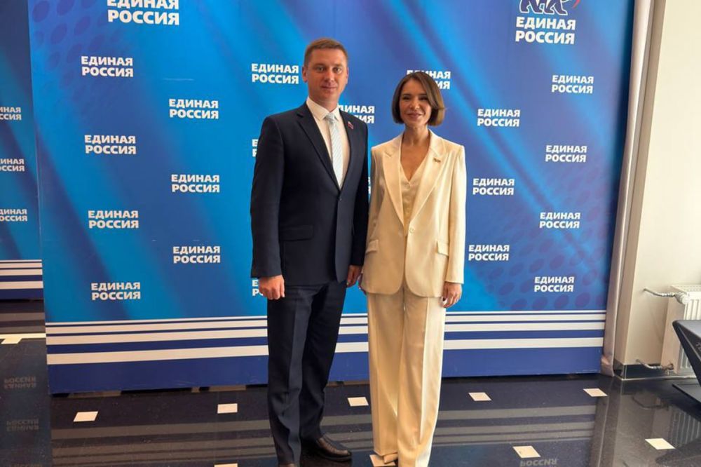 «Единая Россия» провела бизнес-слёт «Предприниматели Победы» «Единая Россия» провела бизнес-слёт «Предприниматели Победы»