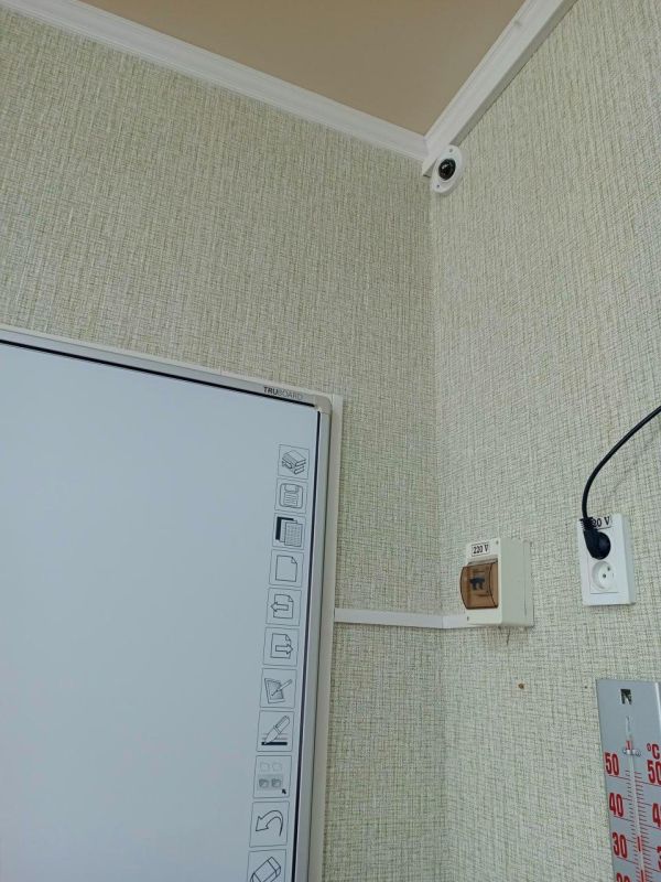 В Марковской гимназии прошли первые ЕГЭ в специально оборудованном пункте проведения экзамена В Марковской гимназии прошли первые ЕГЭ в специально оборудованном пункте проведения экзамена