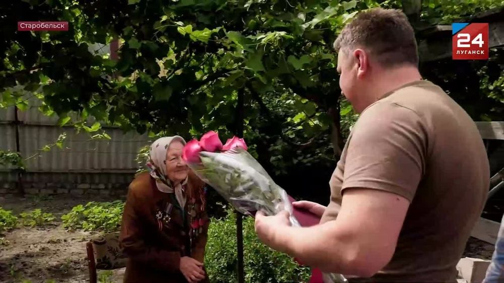 Ветерана Великой Отечественной войны Александру Степановну Пенашкину поздравили со 102-летием