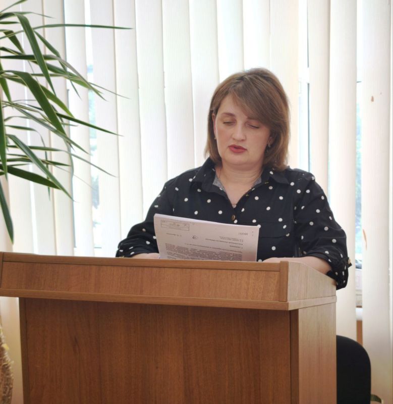 Сегодня состоялось очередное, 35-е заседание Совета Лутугинского муниципального округа, в котором принял участие Глава округа Евгений Бондарь и руководители структурных подразделений Администрации Сегодня состоялось очередное, 35-е заседание Совета Лутугинского муниципального округа, в котором принял участие Глава округа Евгений Бондарь и руководители структурных подразделений Администрации