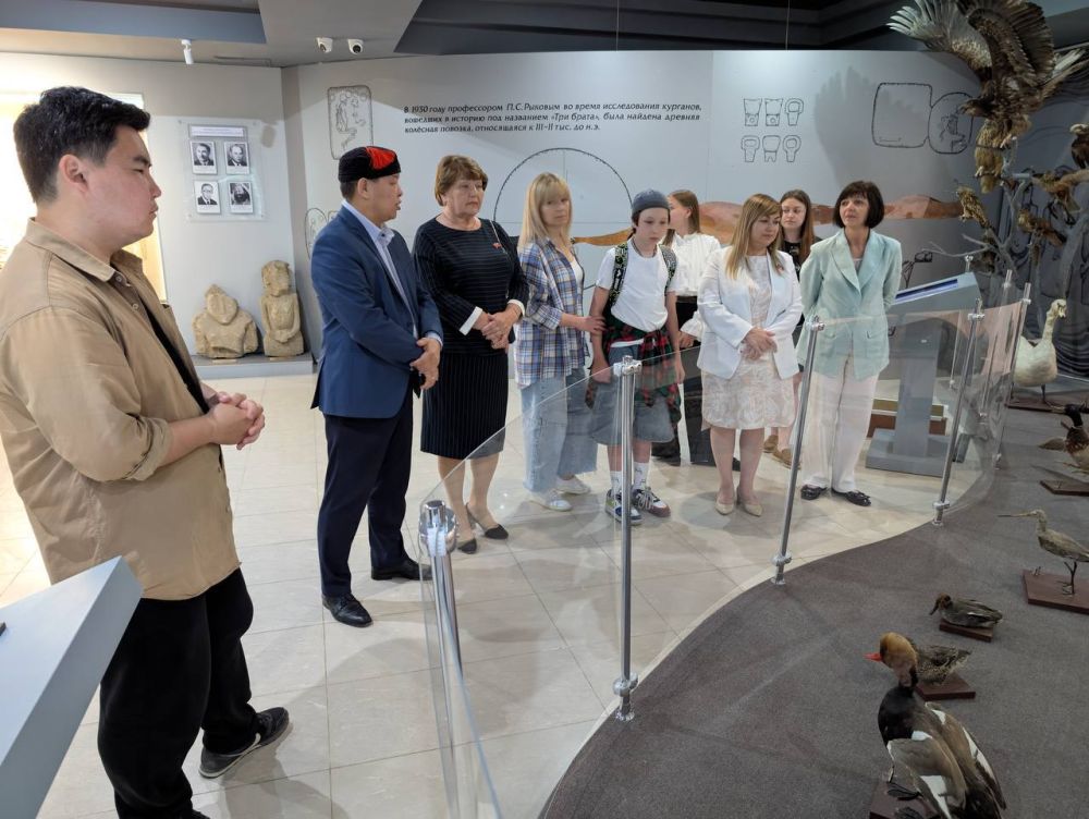 Виктория Сошина: В составе делегации Антрацитовского муниципального округа прибыла с рабочим визитом в братскую Республику Калмыкия Виктория Сошина: В составе делегации Антрацитовского муниципального округа прибыла с рабочим визитом в братскую Республику Калмыкия