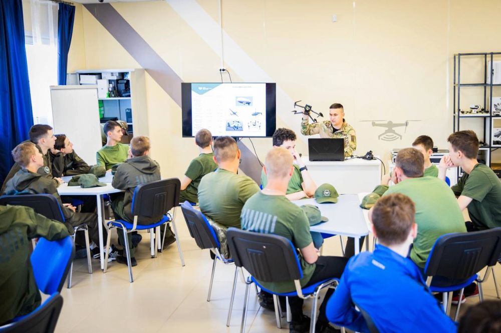 Чему научатся курсанты на межрегиональных сменах «Время юных героев»? Чему научатся курсанты на межрегиональных сменах «Время юных героев»?