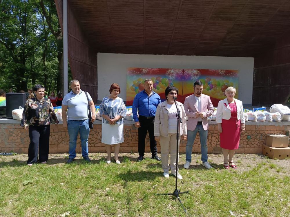 В преддверии светлого и доброго праздника – Дня защиты детей – парк культуры и отдыха им. Героев распахнул свои объятия для ребят из реабилитационного центра В преддверии светлого и доброго праздника – Дня защиты детей – парк культуры и отдыха им. Героев распахнул свои объятия для ребят из реабилитационного центра