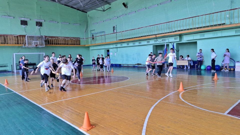 В Международный день защиты детей — Краснолучская детско-юношеская спортивная школа № 2 провела спортивный праздник «Веселые старты» В Международный день защиты детей — Краснолучская детско-юношеская спортивная школа № 2 провела спортивный праздник «Веселые старты»