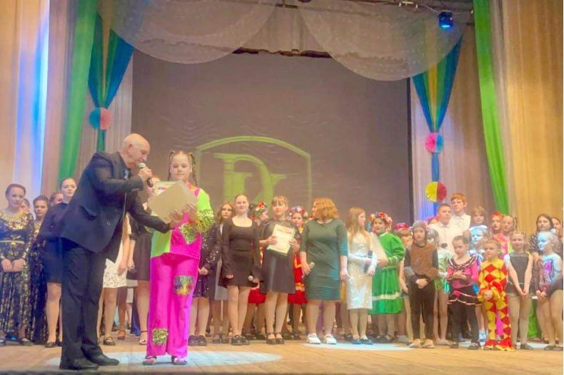 Во Дворце культуры им. Я.М. Свердлова провели отчётный концерт самодеятельных коллективов Во Дворце культуры им. Я.М. Свердлова провели отчётный концерт самодеятельных коллективов