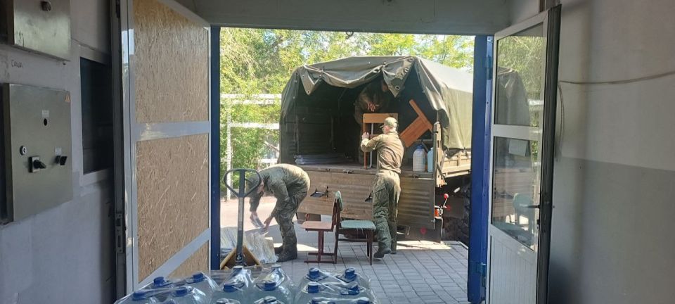 Рубежанские единороссы продолжают активно оказывать помощь участникам СВО Рубежанские единороссы продолжают активно оказывать помощь участникам СВО