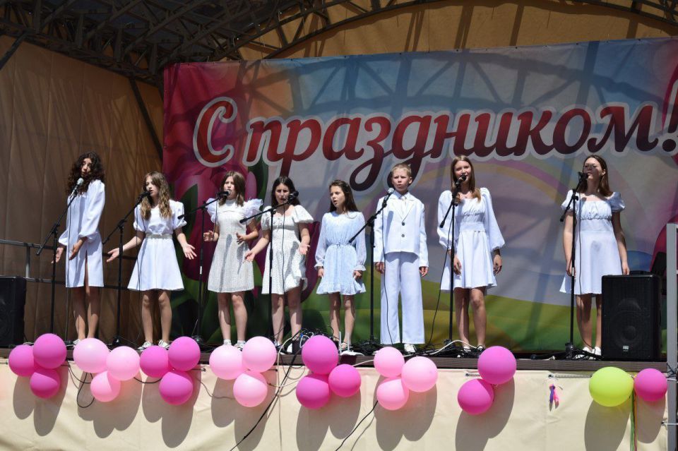 Белолуцк зажигает улыбками в День защиты детей! Белолуцк зажигает улыбками в День защиты детей!