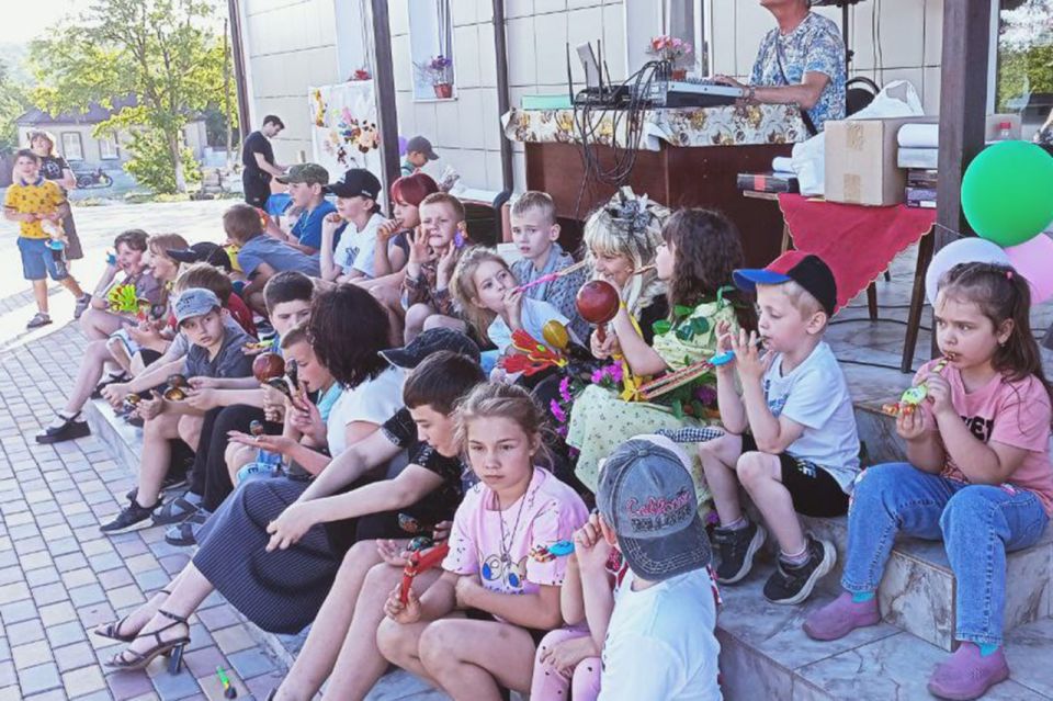 В пгт Боково-Платово прошел праздник, посвященный Дню защиты детей В пгт Боково-Платово прошел праздник, посвященный Дню защиты детей