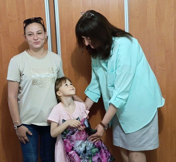 Совет женщин вручил подарки семьям, оказавшимся в сложной жизненной ситуации Совет женщин вручил подарки семьям, оказавшимся в сложной жизненной ситуации
