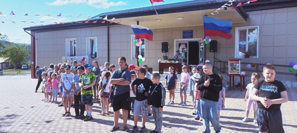 В пгт Боково-Платово прошел праздник, посвященный Дню защиты детей В пгт Боково-Платово прошел праздник, посвященный Дню защиты детей
