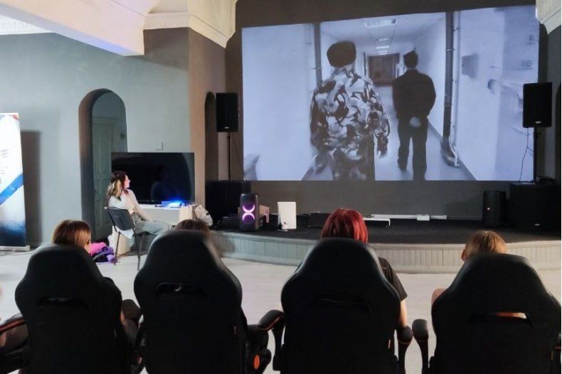 В Центре досуга «Победа» состоялась беседа, связанная с темой профилактики правонарушений среди молодежи «Сделай правильный выбор» В Центре досуга «Победа» состоялась беседа, связанная с темой профилактики правонарушений среди молодежи «Сделай правильный выбор»