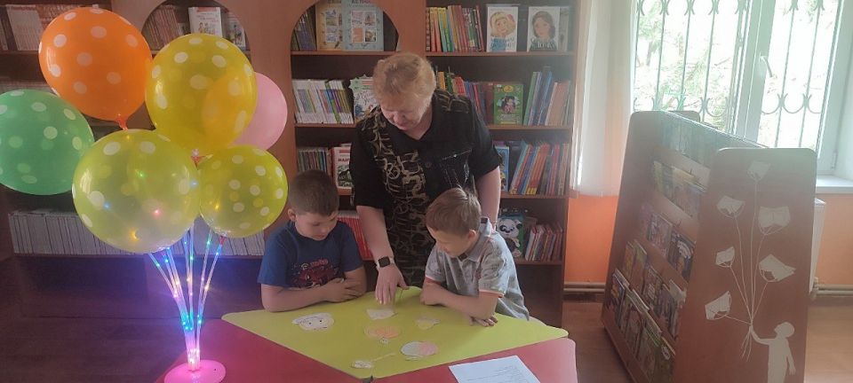 Летние каникулы - это всегда долгожданный праздник для детей Летние каникулы - это всегда долгожданный праздник для детей