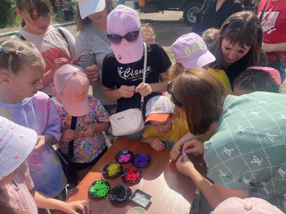 В Лутугино отметили замечательный праздник – Международный день защиты детей В Лутугино отметили замечательный праздник – Международный день защиты детей