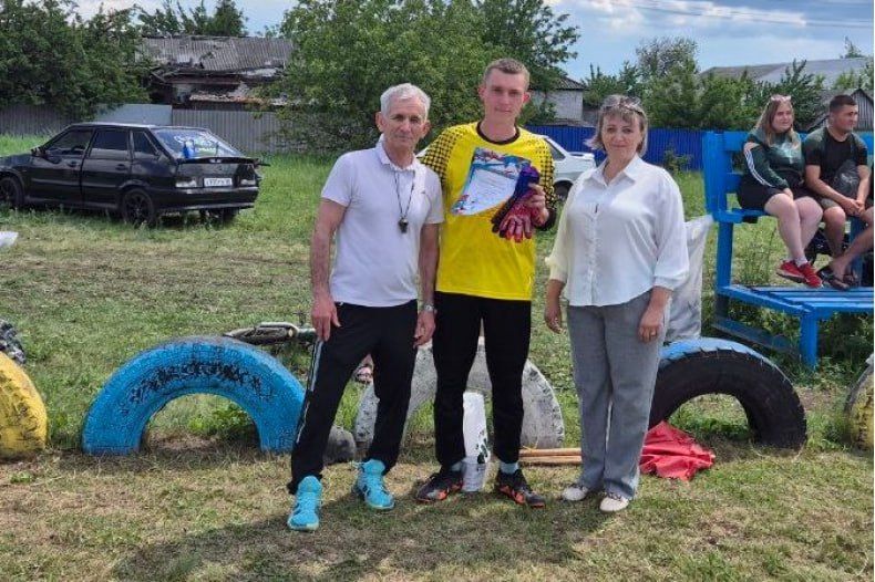 В поселке городского типа Шахтерский состоялся очередной турнир по футболу В поселке городского типа Шахтерский состоялся очередной турнир по футболу