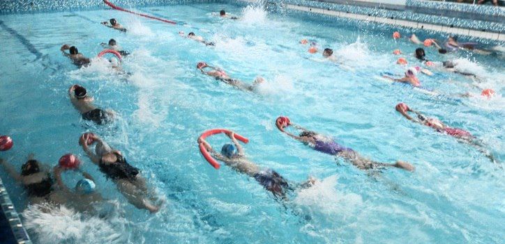 В Молодогвардейске школьникам провели «Веселые старты» на воде В Молодогвардейске школьникам провели «Веселые старты» на воде