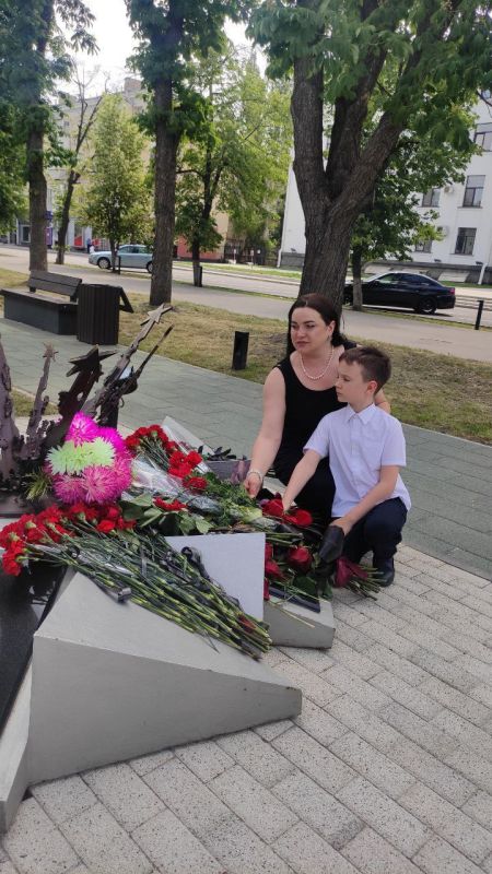 "Солнышко в окошке" - музыка надежды и добра "Солнышко в окошке" - музыка надежды и добра