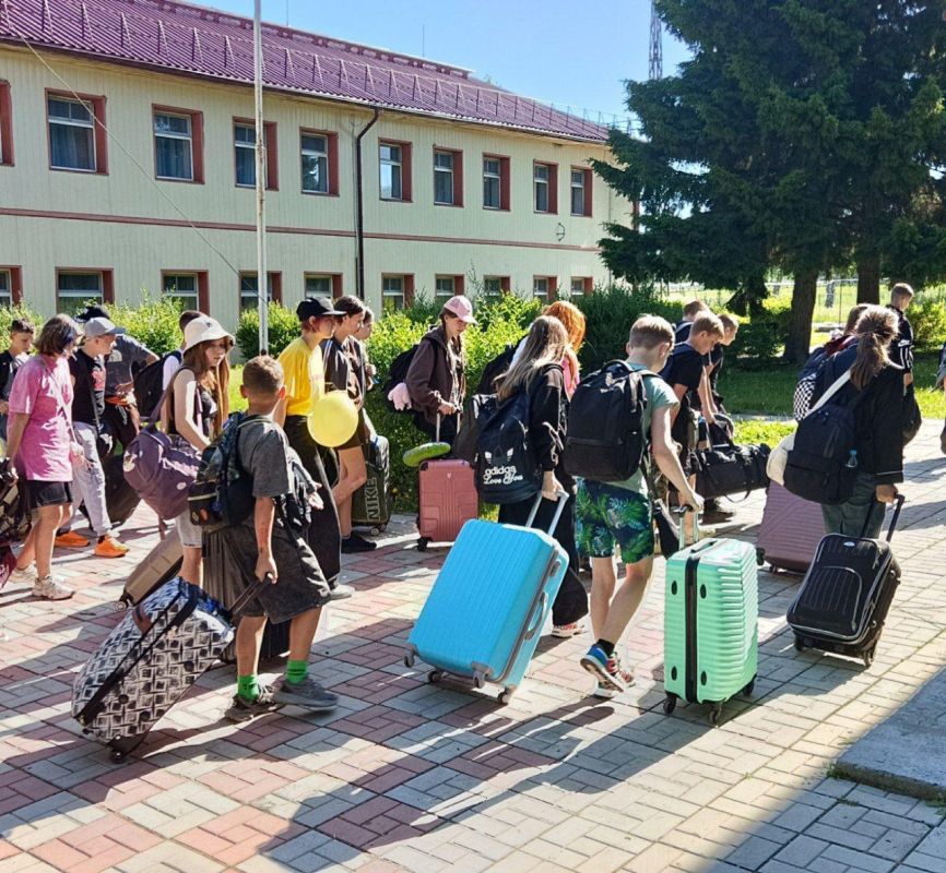 92 ребенка из Беловодского МО приехали на отдых в Новосибирскую область