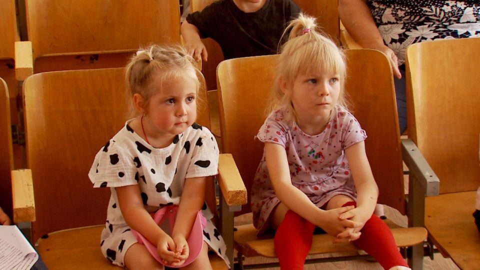 Сегодня в селе Власовка побывал библиобус с кукольным спектаклем «Как лиса волка судила» Сегодня в селе Власовка побывал библиобус с кукольным спектаклем «Как лиса волка судила»