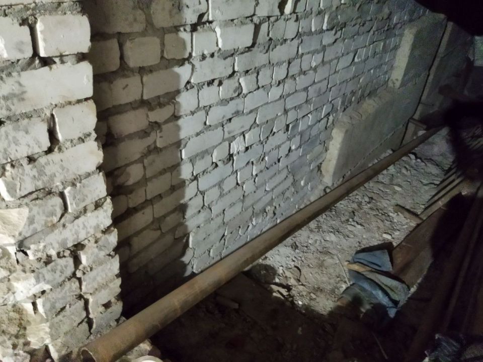 Глава городского округа город Ровеньки Андрей Рубанцов проинспектировал ход выполнения работ по капитальному ремонту системы теплоснабжения, водоснабжения и водоотведения в здании инфекционной больницы Глава городского округа город Ровеньки Андрей Рубанцов проинспектировал ход выполнения работ по капитальному ремонту системы теплоснабжения, водоснабжения и водоотведения в здании инфекционной больницы