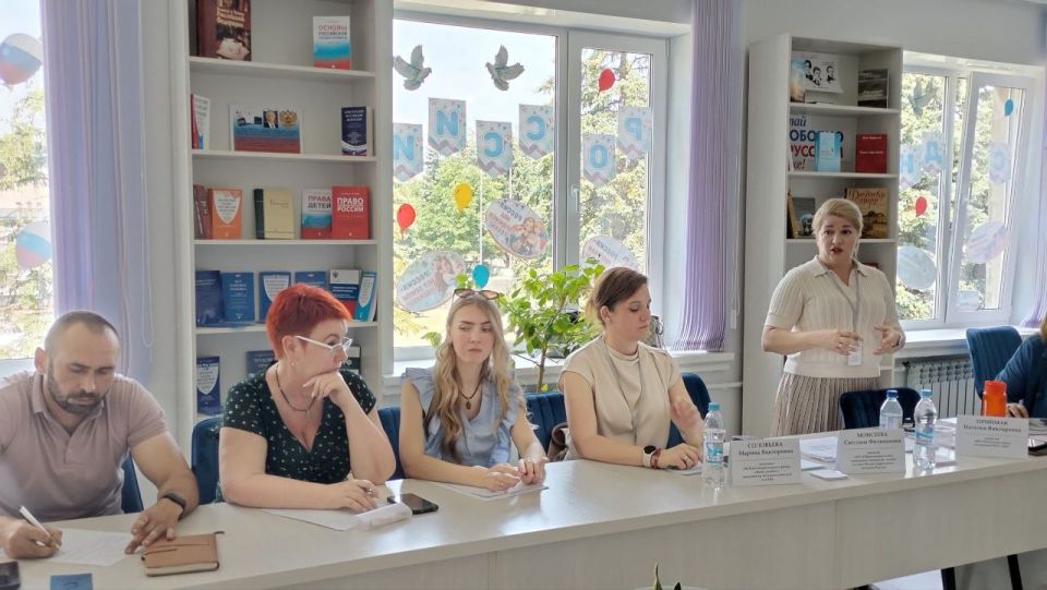 Андрей Рубанцов: В Ровеньках провели семинар «Малым территориям – большое будущее», организованный в рамках проекта «Фокус на НКО» Андрей Рубанцов: В Ровеньках провели семинар «Малым территориям – большое будущее», организованный в рамках проекта «Фокус на НКО»
