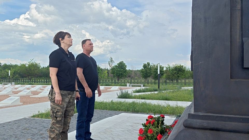 Анна Сорока: В Луганскую Народную Республику с рабочим визитом прибыл Уполномоченный по правам человека в Сахалинской области Анна Сорока: В Луганскую Народную Республику с рабочим визитом прибыл Уполномоченный по правам человека в Сахалинской области