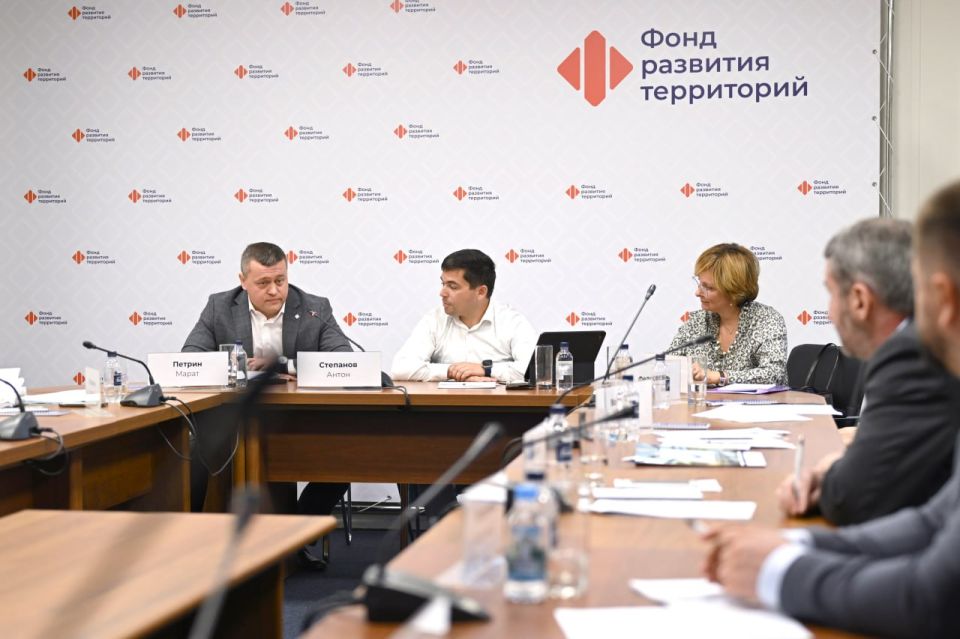 Третью часть коммунальной инфраструктуры ЛНР требуется заменить до 2030 года Третью часть коммунальной инфраструктуры ЛНР требуется заменить до 2030 года