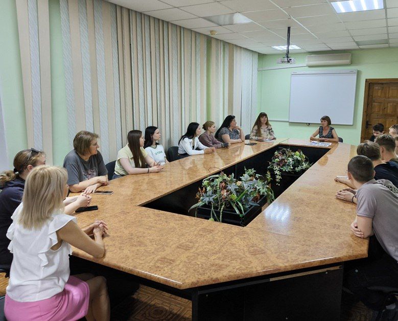Ярмарка вакансий учебных рабочих мест в Краснодонском муниципальном округе Ярмарка вакансий учебных рабочих мест в Краснодонском муниципальном округе