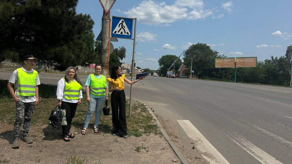Начал свою реализацию Муниципальный проект «Безопасная дорога в школу», инициированный фракцией «Единая Россия» Начал свою реализацию Муниципальный проект «Безопасная дорога в школу», инициированный фракцией «Единая Россия»
