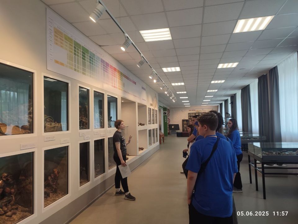 Старшеклассники города Ровеньки синтересом окунулись в будни проекта «Университетские смены» в Костроме Старшеклассники города Ровеньки синтересом окунулись в будни проекта «Университетские смены» в Костроме