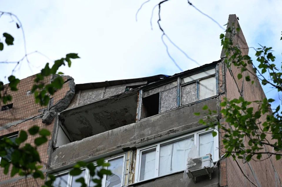 В рамках рабочей поездки в ДНР Глава Минстроя России Ирек Файзуллин совместно с Главой ДНР Денисом Пушилиным посетил прифронтовые районы Донецкой Народной Республики В рамках рабочей поездки в ДНР Глава Минстроя России Ирек Файзуллин совместно с Главой ДНР Денисом Пушилиным посетил прифронтовые районы Донецкой Народной Республики