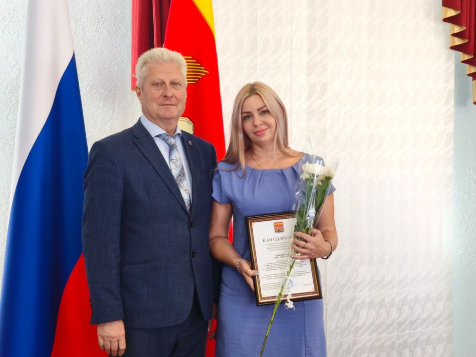 Сергей Козенко: Сегодня, в преддверии профессионального праздника всех, кто посвятил свою жизнь помощи другим и заботе о людях, провел торжественный прием, посвященный Дню социального работника Сергей Козенко: Сегодня, в преддверии профессионального праздника всех, кто посвятил свою жизнь помощи другим и заботе о людях, провел торжественный прием, посвященный Дню социального работника