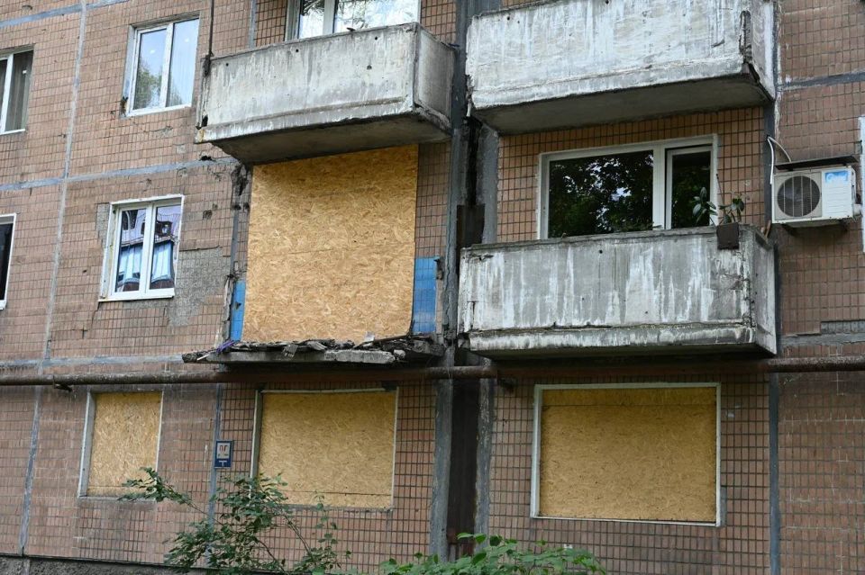 В рамках рабочей поездки в ДНР Глава Минстроя России Ирек Файзуллин совместно с Главой ДНР Денисом Пушилиным посетил прифронтовые районы Донецкой Народной Республики В рамках рабочей поездки в ДНР Глава Минстроя России Ирек Файзуллин совместно с Главой ДНР Денисом Пушилиным посетил прифронтовые районы Донецкой Народной Республики