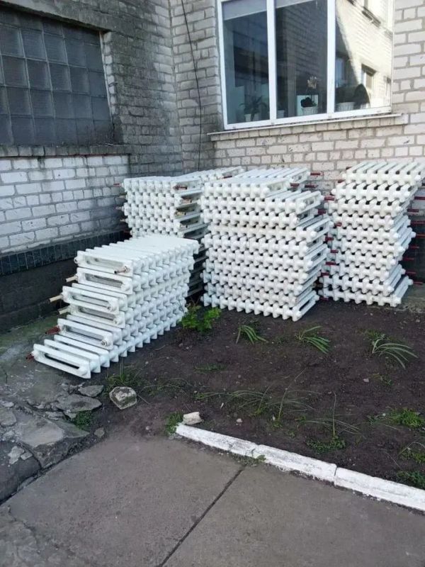 Воронежские специалисты отремонтируют теплосети в Белокуракинской школе Воронежские специалисты отремонтируют теплосети в Белокуракинской школе