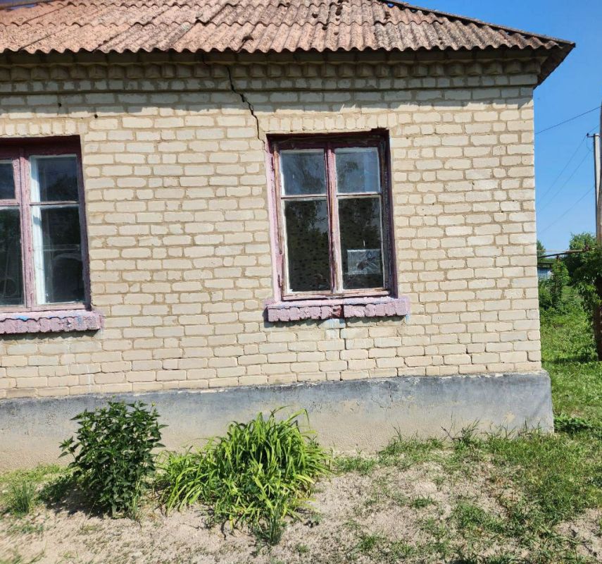 В фельдшерско-акушерском пункте села Третьяковка, входящем в состав первичного отделения №8, завершились работы по замене двух окон В фельдшерско-акушерском пункте села Третьяковка, входящем в состав первичного отделения №8, завершились работы по замене двух окон