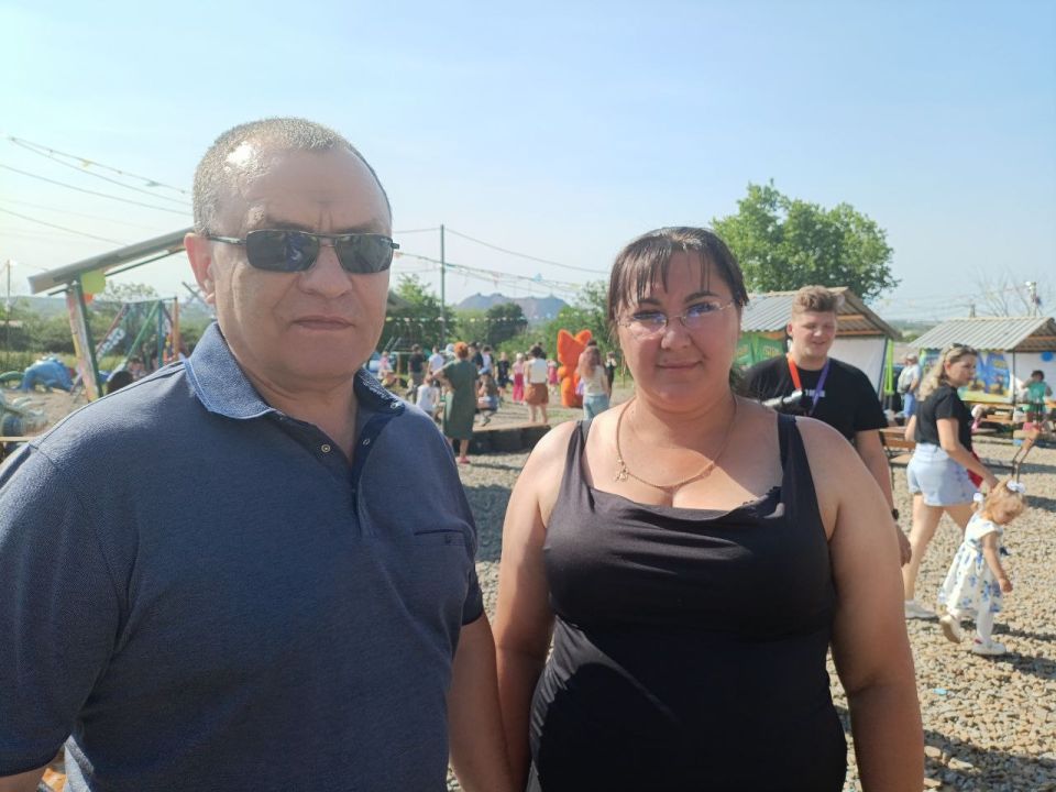 «Школа ЖКХ» провела праздник детства и добрососедства в Красном Луче «Школа ЖКХ» провела праздник детства и добрососедства в Красном Луче