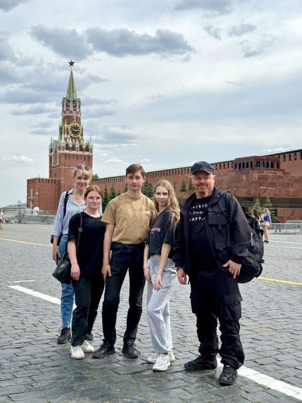 Дети ветеранов боевых действий из фонда «Защитники Отечества» посетили Туву Дети ветеранов боевых действий из фонда «Защитники Отечества» посетили Туву